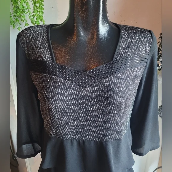 Amanda Collection Black Ruffle Layered Top S - Picture 2 of 7